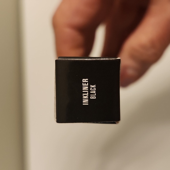 Ilmakiage inkliner - Picture 3 of 3